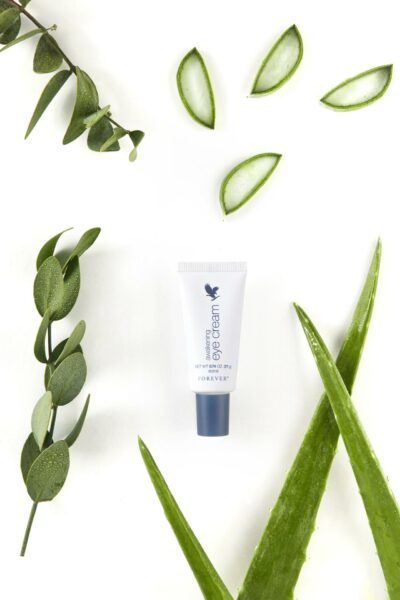 Augenringe? Wer braucht sie schon? Hilfreiche Tipps und warum die awakening eye cream nicht fehlen darf!